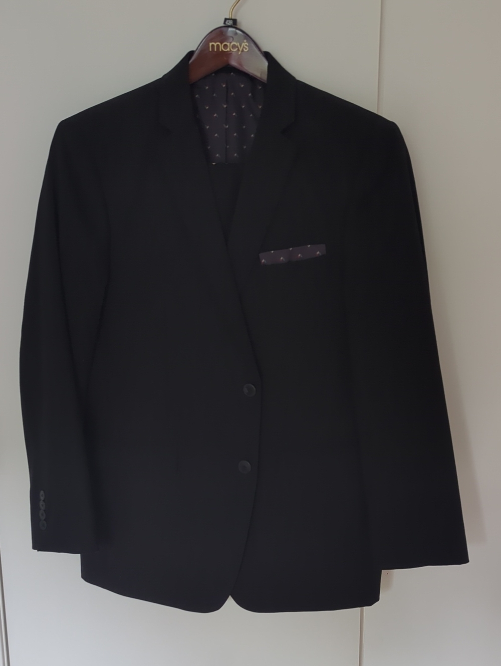 Perry Ellis Black Two-Button Sport Coat with Patterned Pocket Square